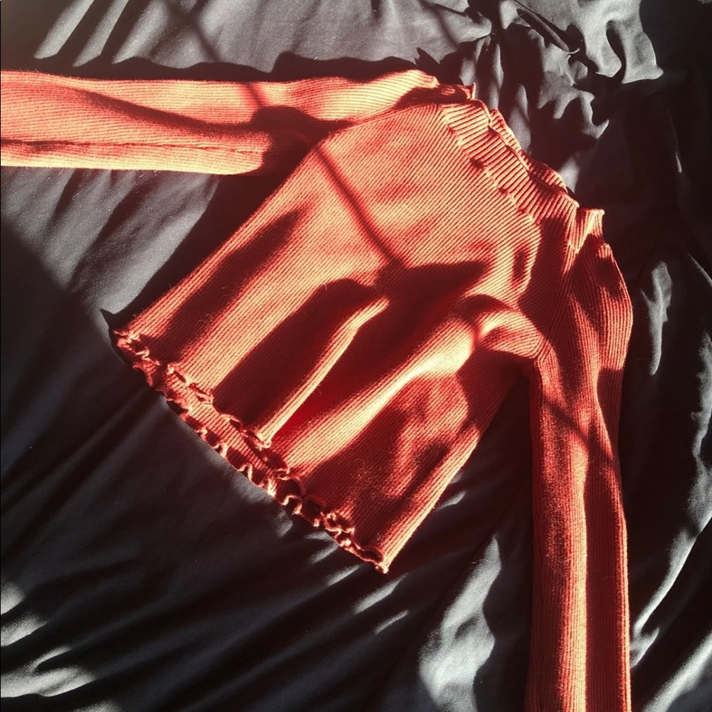 Kendall and Kylie crop top